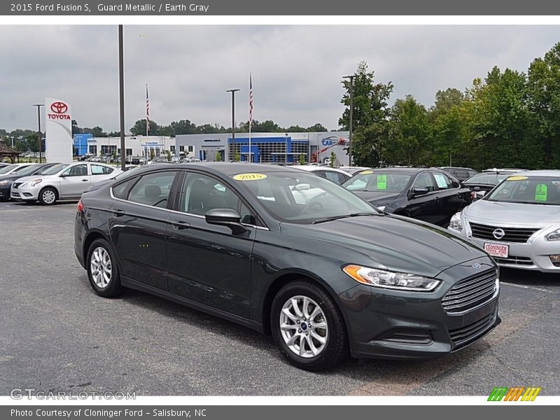 Guard Metallic / Earth Gray 2015 Ford Fusion S