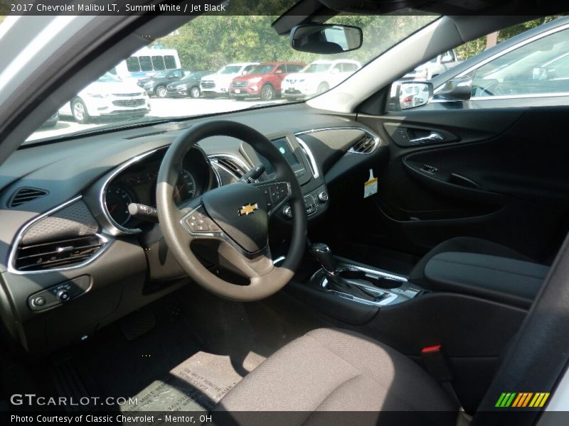 Summit White / Jet Black 2017 Chevrolet Malibu LT