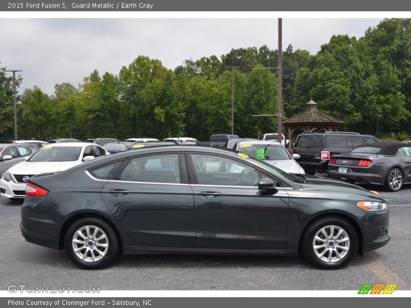 Guard Metallic / Earth Gray 2015 Ford Fusion S