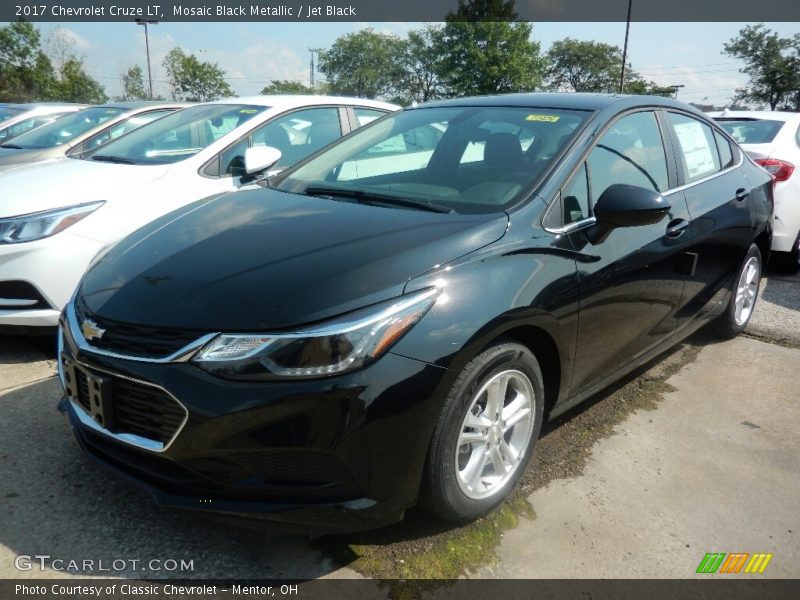 Mosaic Black Metallic / Jet Black 2017 Chevrolet Cruze LT