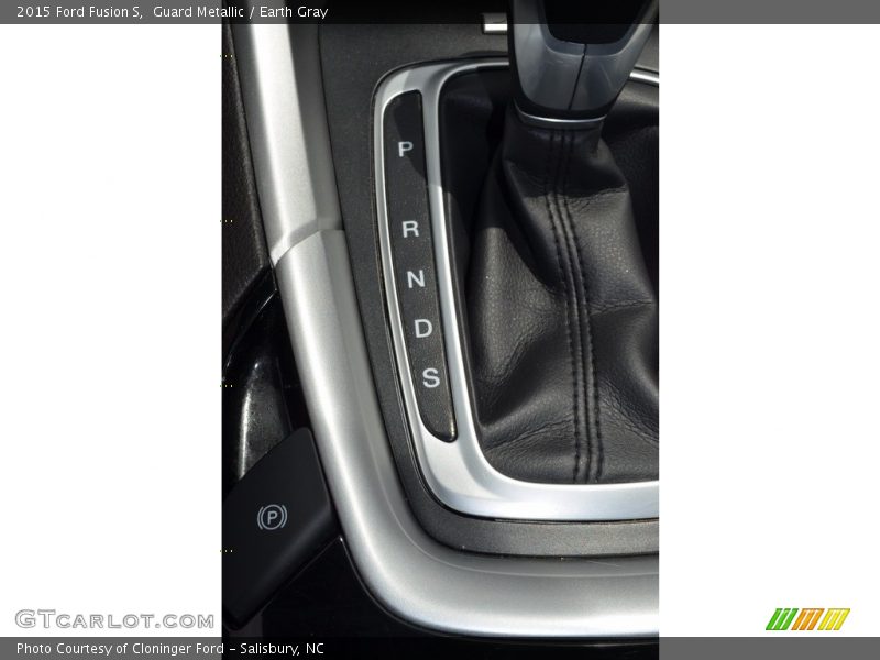 Guard Metallic / Earth Gray 2015 Ford Fusion S