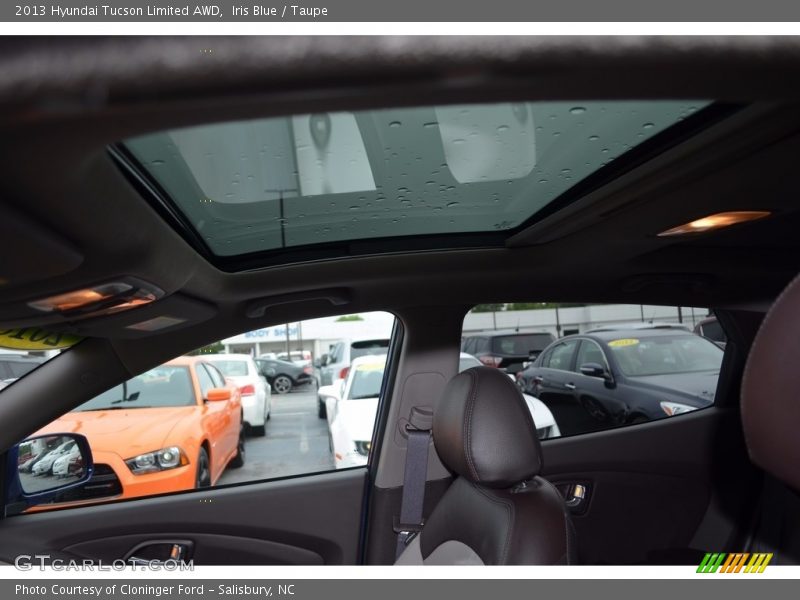 Iris Blue / Taupe 2013 Hyundai Tucson Limited AWD