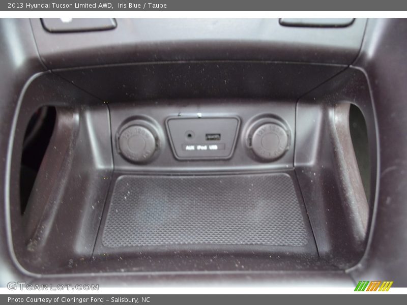 Iris Blue / Taupe 2013 Hyundai Tucson Limited AWD