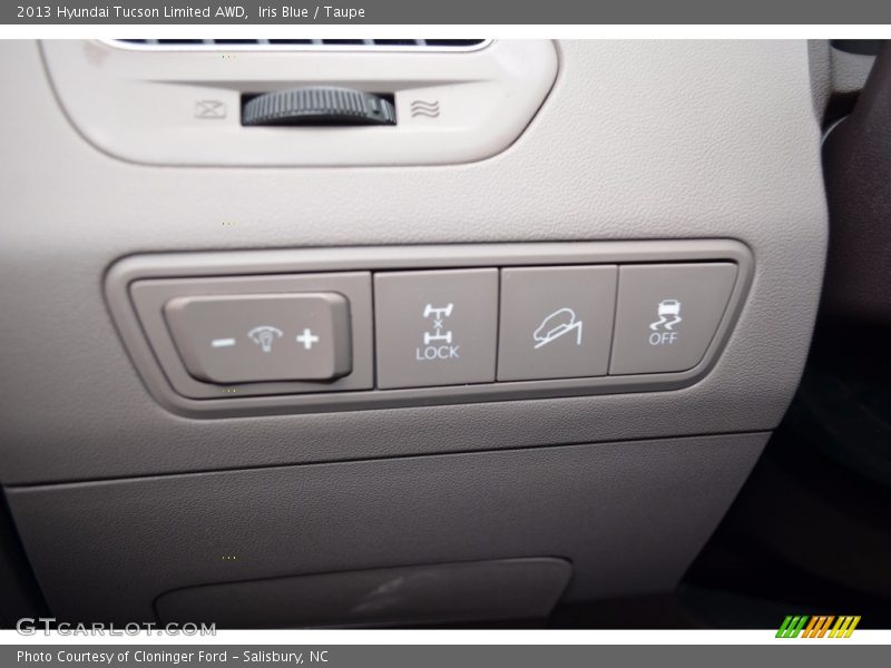 Iris Blue / Taupe 2013 Hyundai Tucson Limited AWD