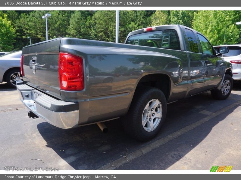 Mineral Gray Metallic / Medium Slate Gray 2005 Dodge Dakota SLT Club Cab