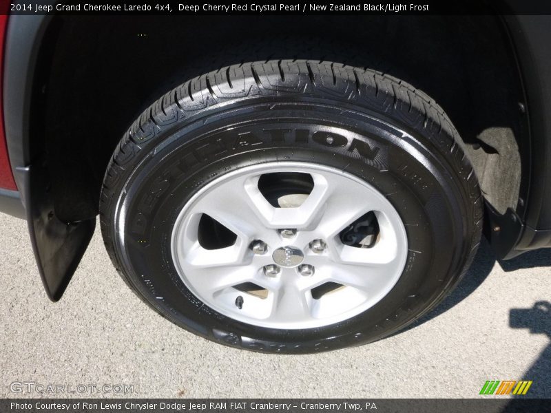 Deep Cherry Red Crystal Pearl / New Zealand Black/Light Frost 2014 Jeep Grand Cherokee Laredo 4x4