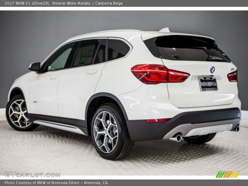 Mineral White Metallic / Canberra Beige 2017 BMW X1 sDrive28i