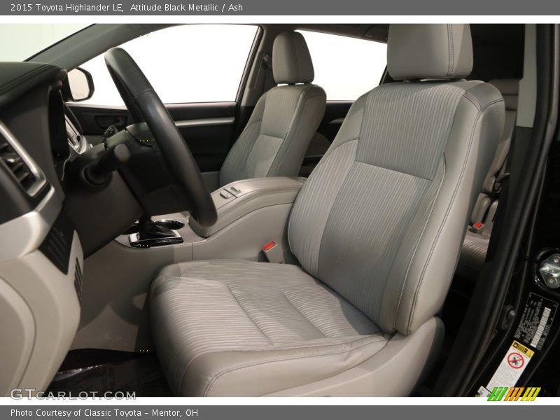 Attitude Black Metallic / Ash 2015 Toyota Highlander LE