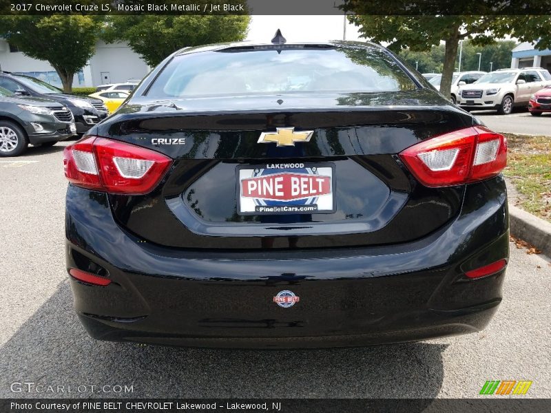 Mosaic Black Metallic / Jet Black 2017 Chevrolet Cruze LS