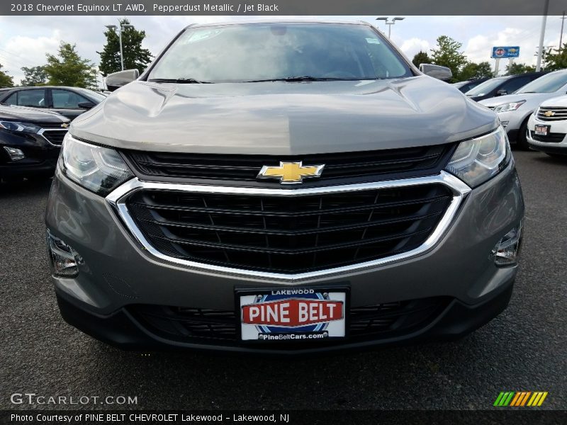 Pepperdust Metallic / Jet Black 2018 Chevrolet Equinox LT AWD