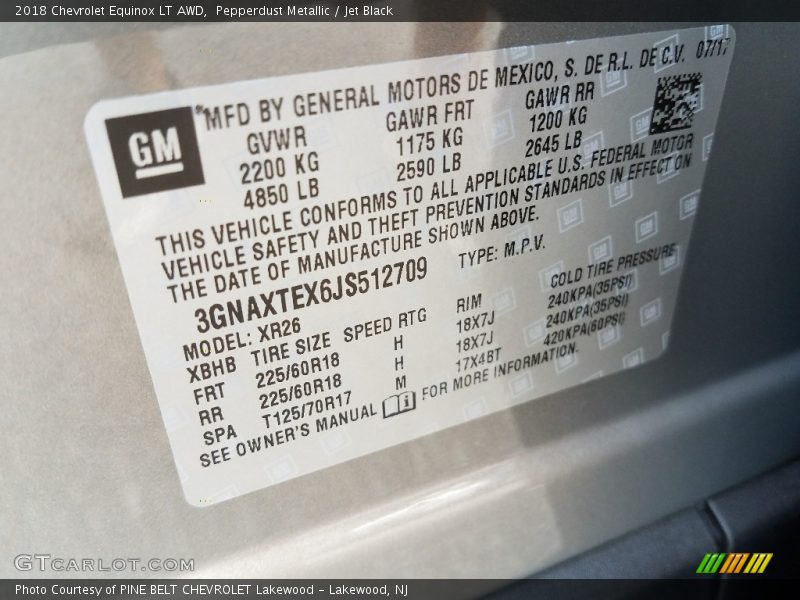 Pepperdust Metallic / Jet Black 2018 Chevrolet Equinox LT AWD