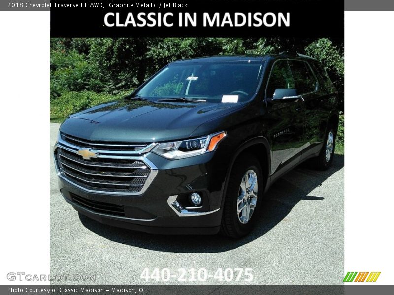 Graphite Metallic / Jet Black 2018 Chevrolet Traverse LT AWD