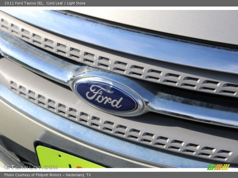 Gold Leaf / Light Stone 2011 Ford Taurus SEL