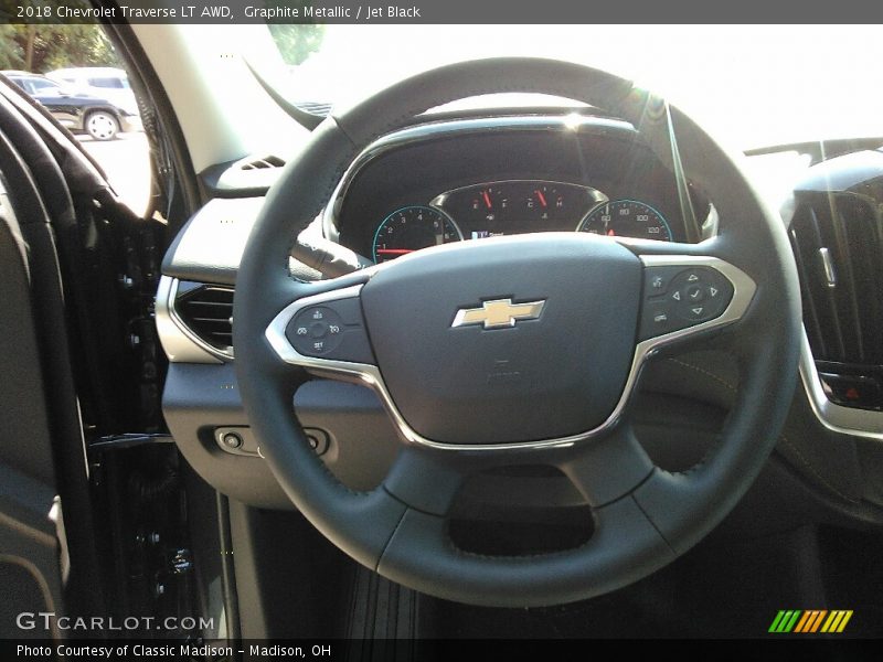 Graphite Metallic / Jet Black 2018 Chevrolet Traverse LT AWD