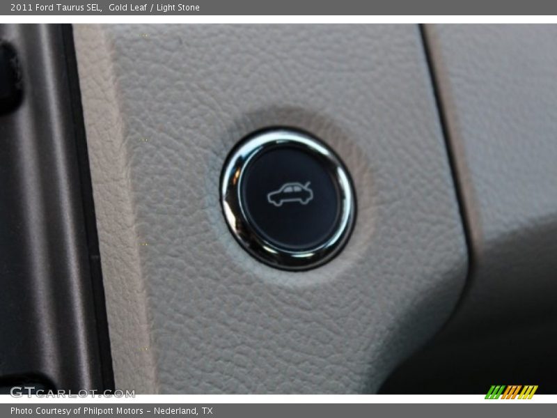 Gold Leaf / Light Stone 2011 Ford Taurus SEL