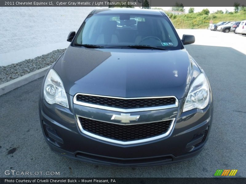 Cyber Gray Metallic / Light Titanium/Jet Black 2011 Chevrolet Equinox LS