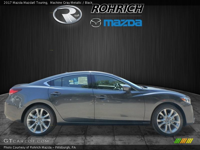 Machine Gray Metallic / Black 2017 Mazda Mazda6 Touring