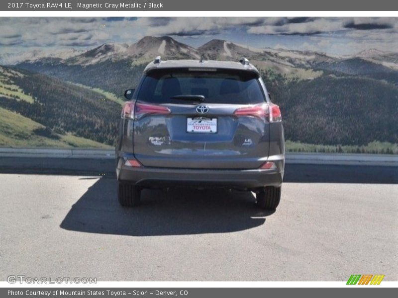 Magnetic Gray Metallic / Black 2017 Toyota RAV4 LE