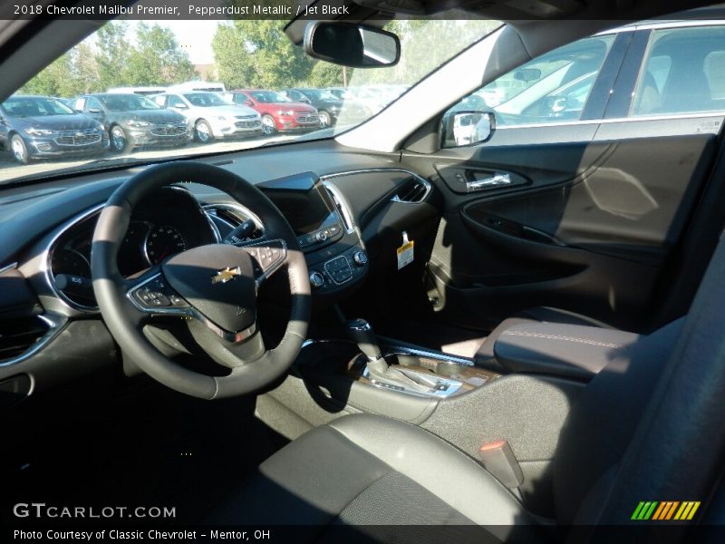 Pepperdust Metallic / Jet Black 2018 Chevrolet Malibu Premier