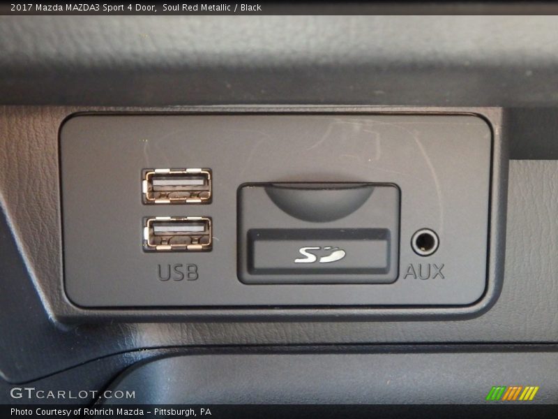 Soul Red Metallic / Black 2017 Mazda MAZDA3 Sport 4 Door