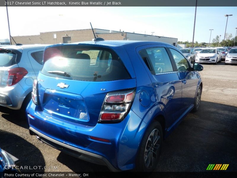 Kinetic Blue Metallic / Jet Black 2017 Chevrolet Sonic LT Hatchback