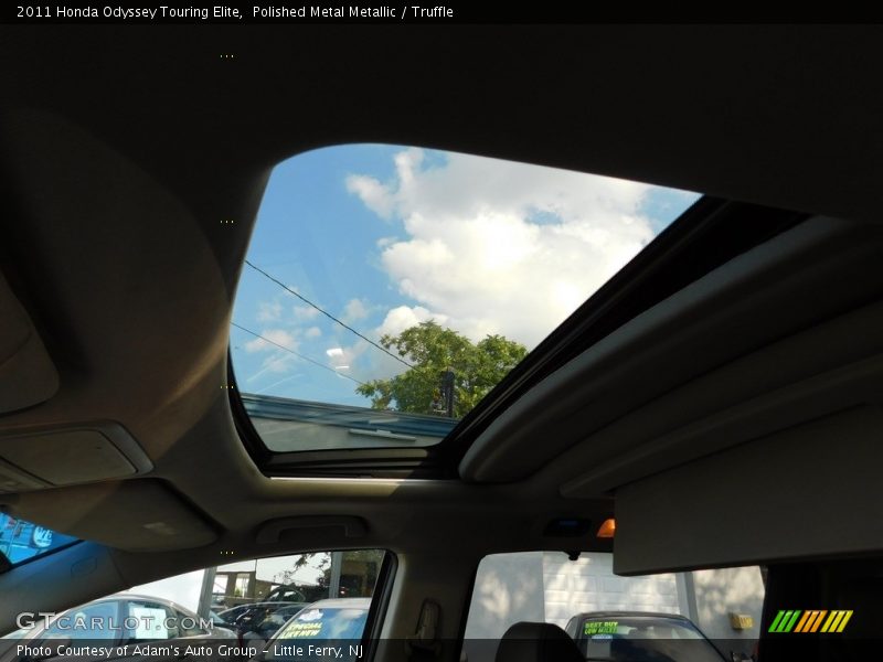 Polished Metal Metallic / Truffle 2011 Honda Odyssey Touring Elite