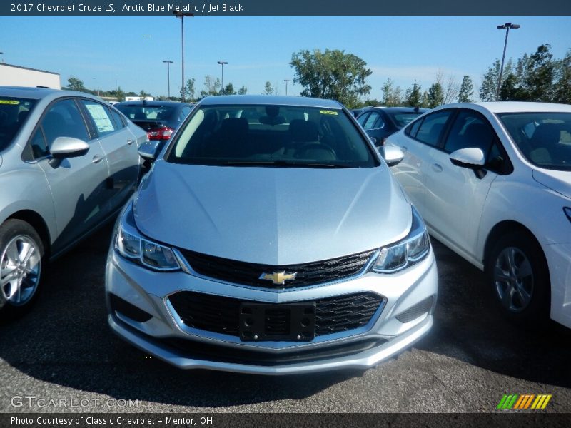 Arctic Blue Metallic / Jet Black 2017 Chevrolet Cruze LS