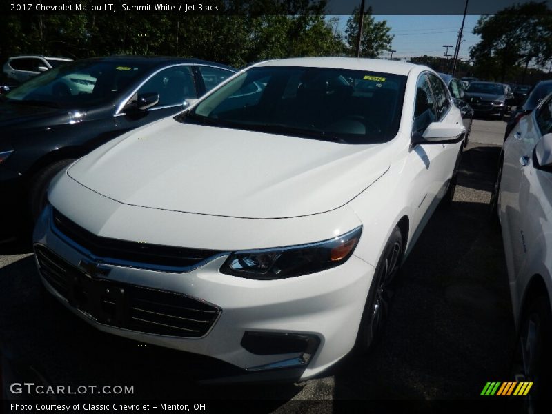 Summit White / Jet Black 2017 Chevrolet Malibu LT