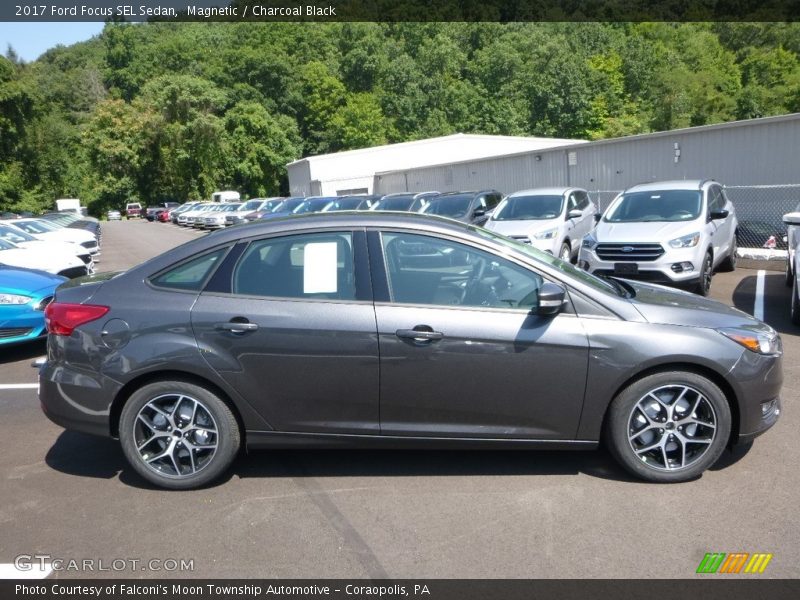 Magnetic / Charcoal Black 2017 Ford Focus SEL Sedan