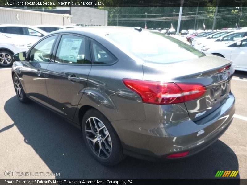 Magnetic / Charcoal Black 2017 Ford Focus SEL Sedan