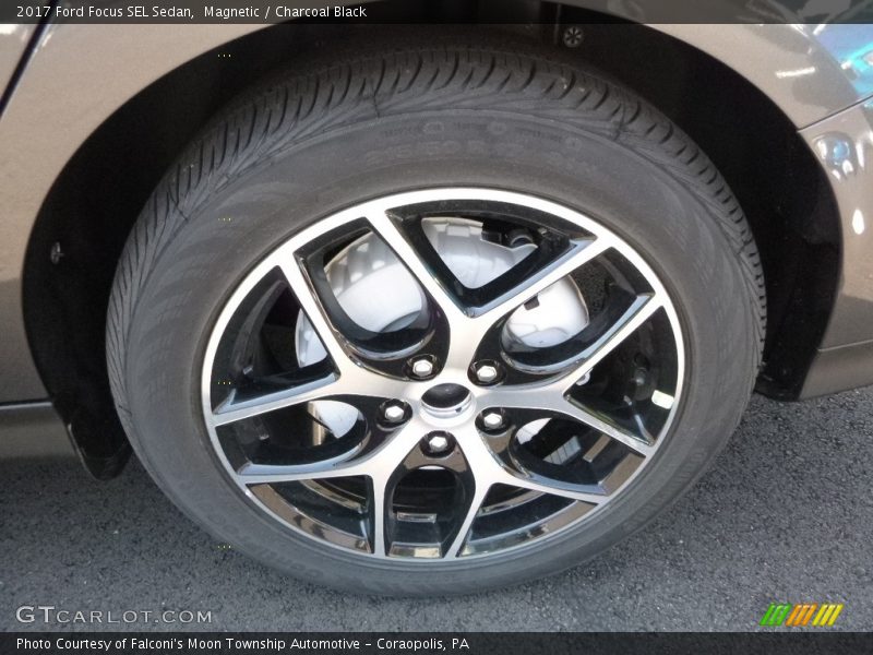 Magnetic / Charcoal Black 2017 Ford Focus SEL Sedan