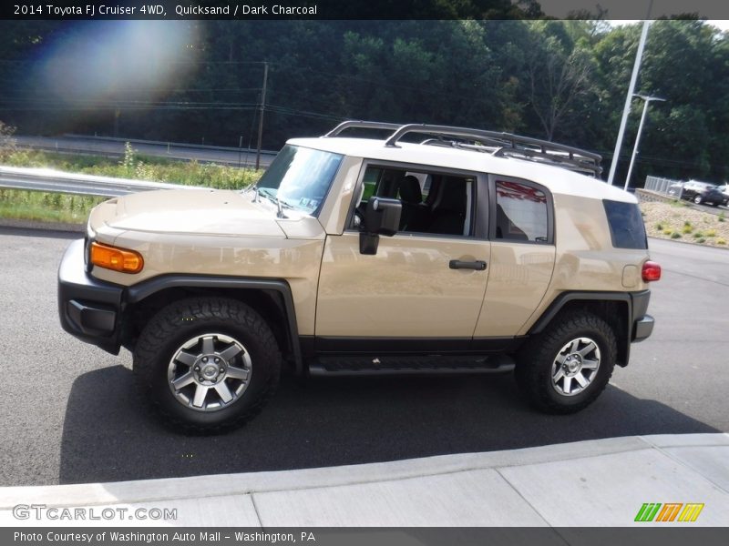 Quicksand / Dark Charcoal 2014 Toyota FJ Cruiser 4WD