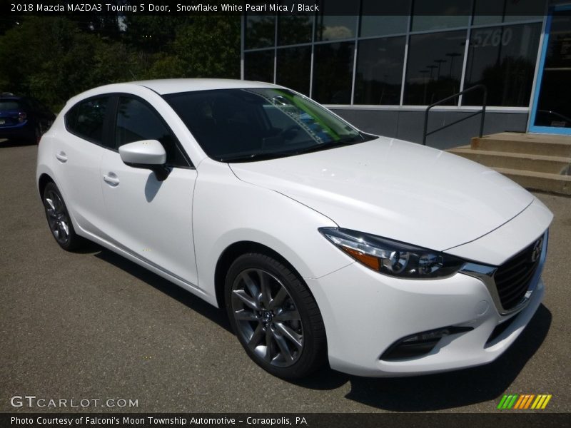 Snowflake White Pearl Mica / Black 2018 Mazda MAZDA3 Touring 5 Door