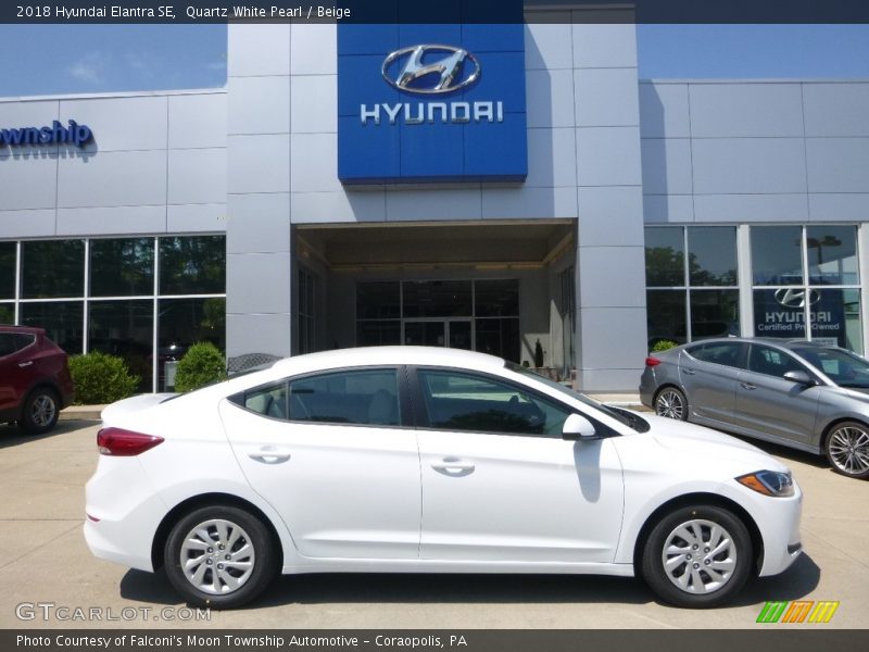 Quartz White Pearl / Beige 2018 Hyundai Elantra SE