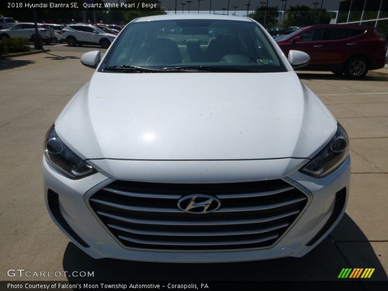 Quartz White Pearl / Beige 2018 Hyundai Elantra SE