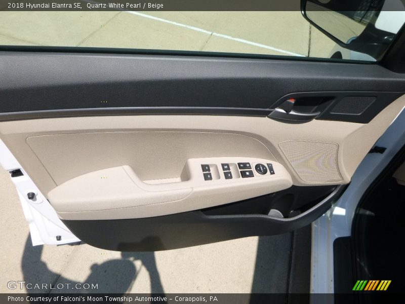 Quartz White Pearl / Beige 2018 Hyundai Elantra SE