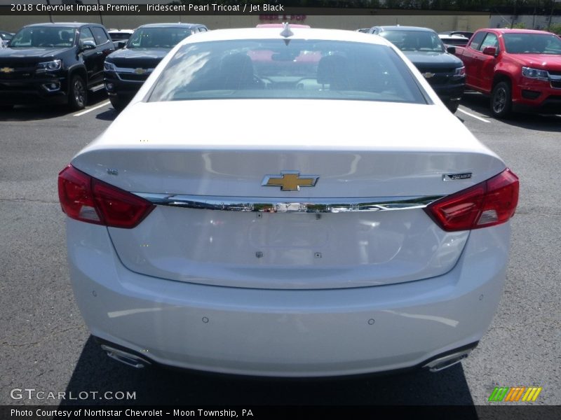 Iridescent Pearl Tricoat / Jet Black 2018 Chevrolet Impala Premier