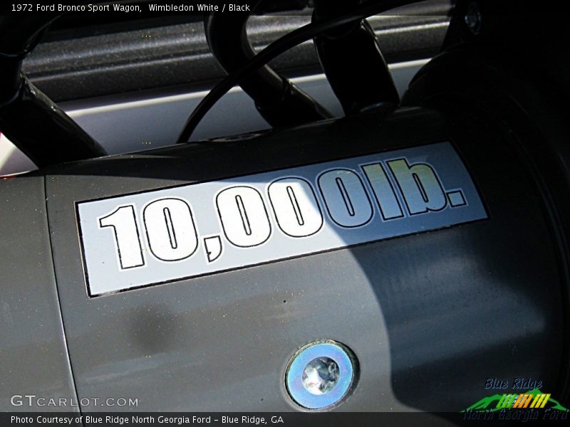 Wimbledon White / Black 1972 Ford Bronco Sport Wagon