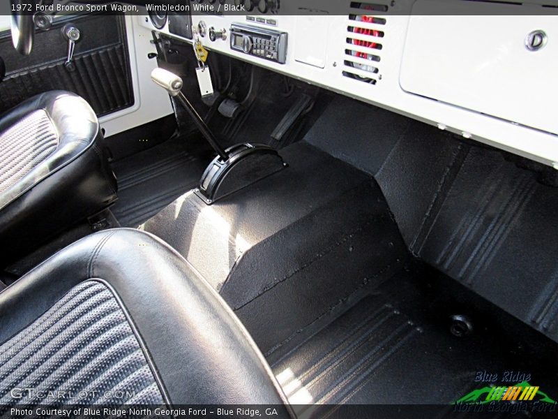 Wimbledon White / Black 1972 Ford Bronco Sport Wagon