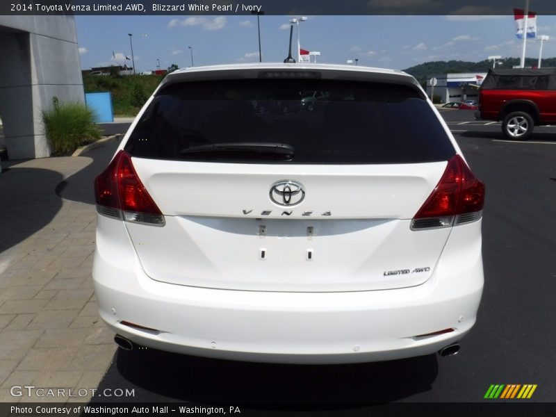 Blizzard White Pearl / Ivory 2014 Toyota Venza Limited AWD