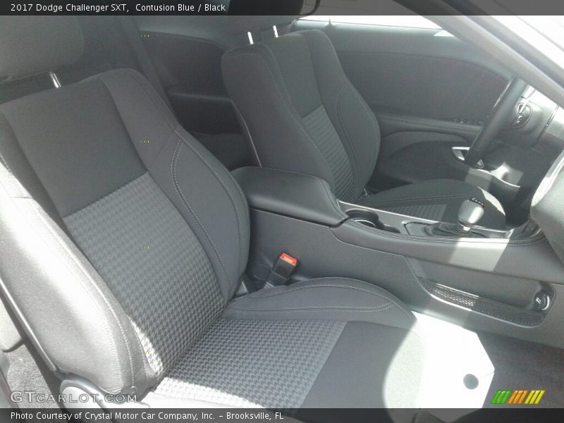 Contusion Blue / Black 2017 Dodge Challenger SXT