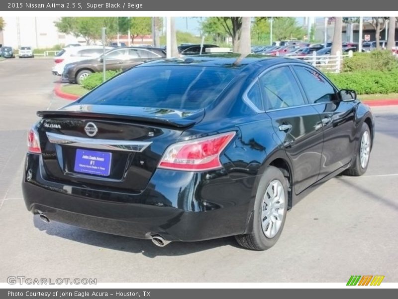 Super Black / Beige 2015 Nissan Altima 2.5 S