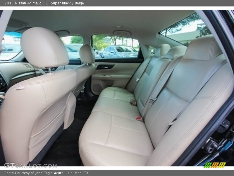 Super Black / Beige 2015 Nissan Altima 2.5 S