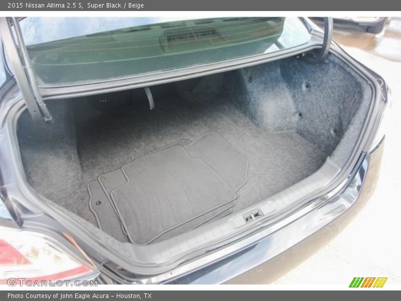 Super Black / Beige 2015 Nissan Altima 2.5 S