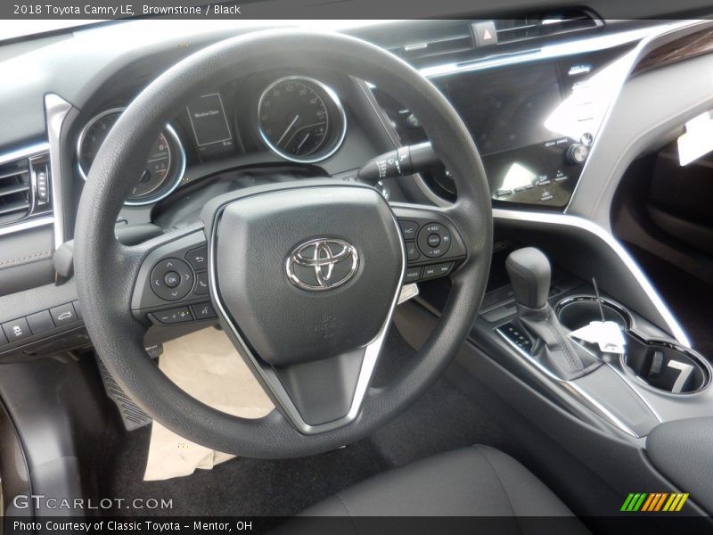 Brownstone / Black 2018 Toyota Camry LE