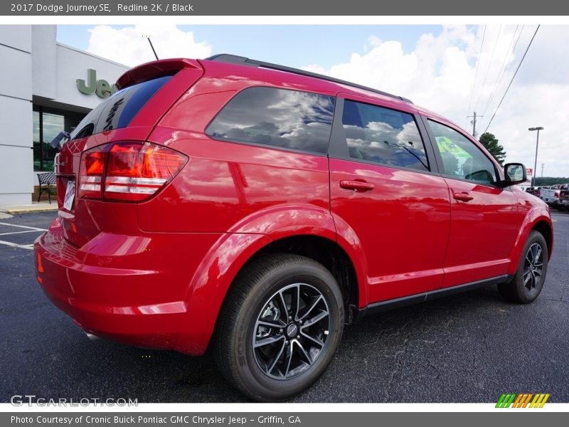 Redline 2K / Black 2017 Dodge Journey SE