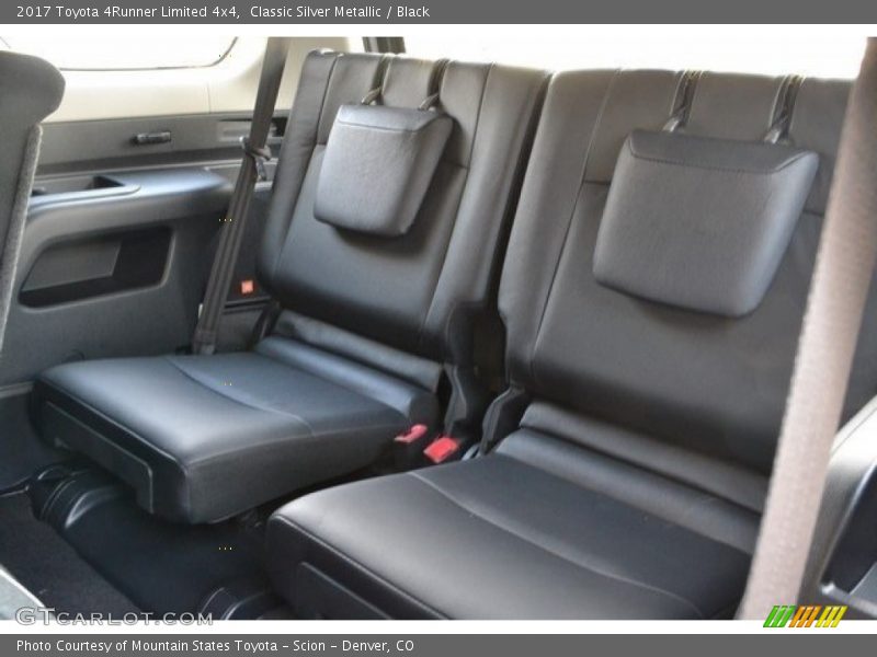 Classic Silver Metallic / Black 2017 Toyota 4Runner Limited 4x4