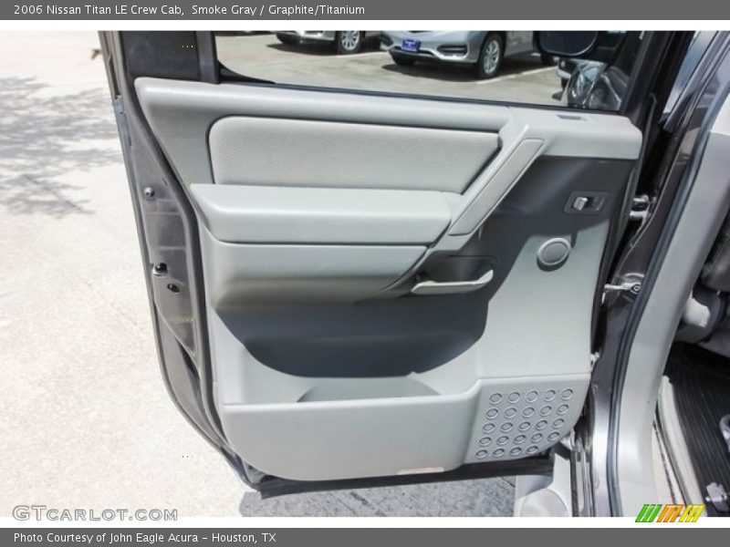 Smoke Gray / Graphite/Titanium 2006 Nissan Titan LE Crew Cab
