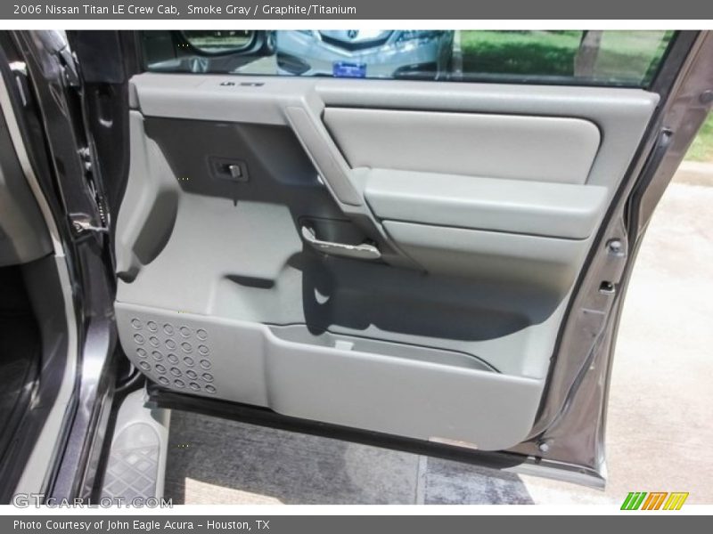 Smoke Gray / Graphite/Titanium 2006 Nissan Titan LE Crew Cab