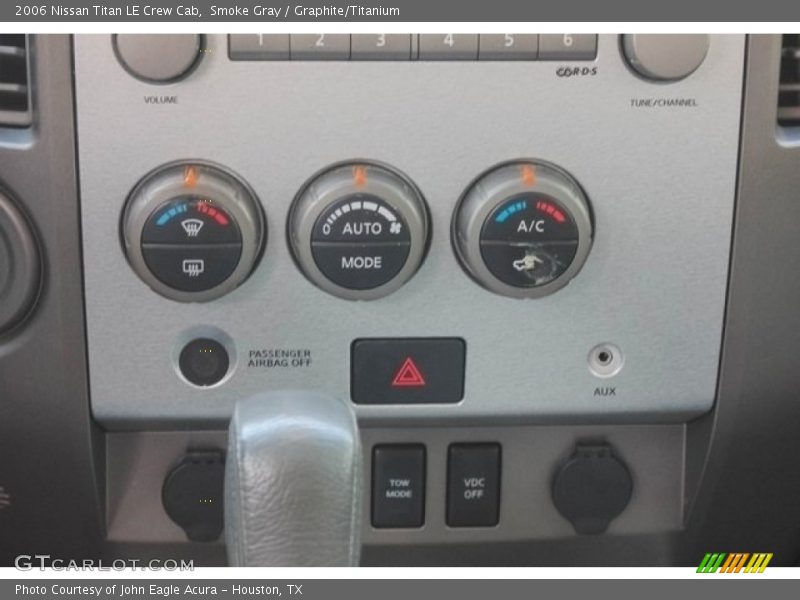Smoke Gray / Graphite/Titanium 2006 Nissan Titan LE Crew Cab